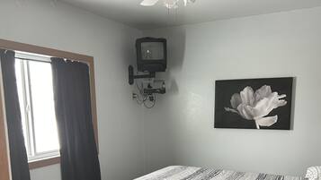 3 slaapkamers, reisbedje, gratis wifi, beddengoed