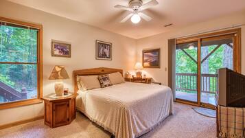 2 bedrooms, desk, iron/ironing board, free WiFi