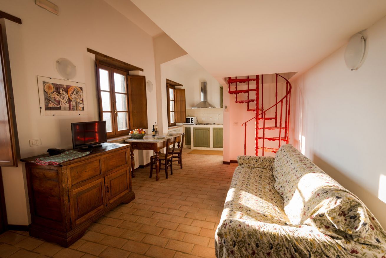 1 bedroom apartment, mezzanine, 2 bathrooms