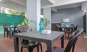 Restaurant - Treebo Diamond Residency - DDPK Inn (Pune)