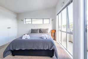 3 bedrooms, iron/ironing board, travel cot, WiFi