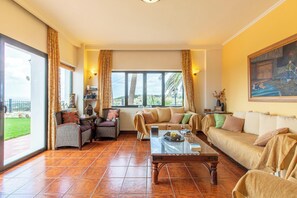 Fernseher, DVD-Player