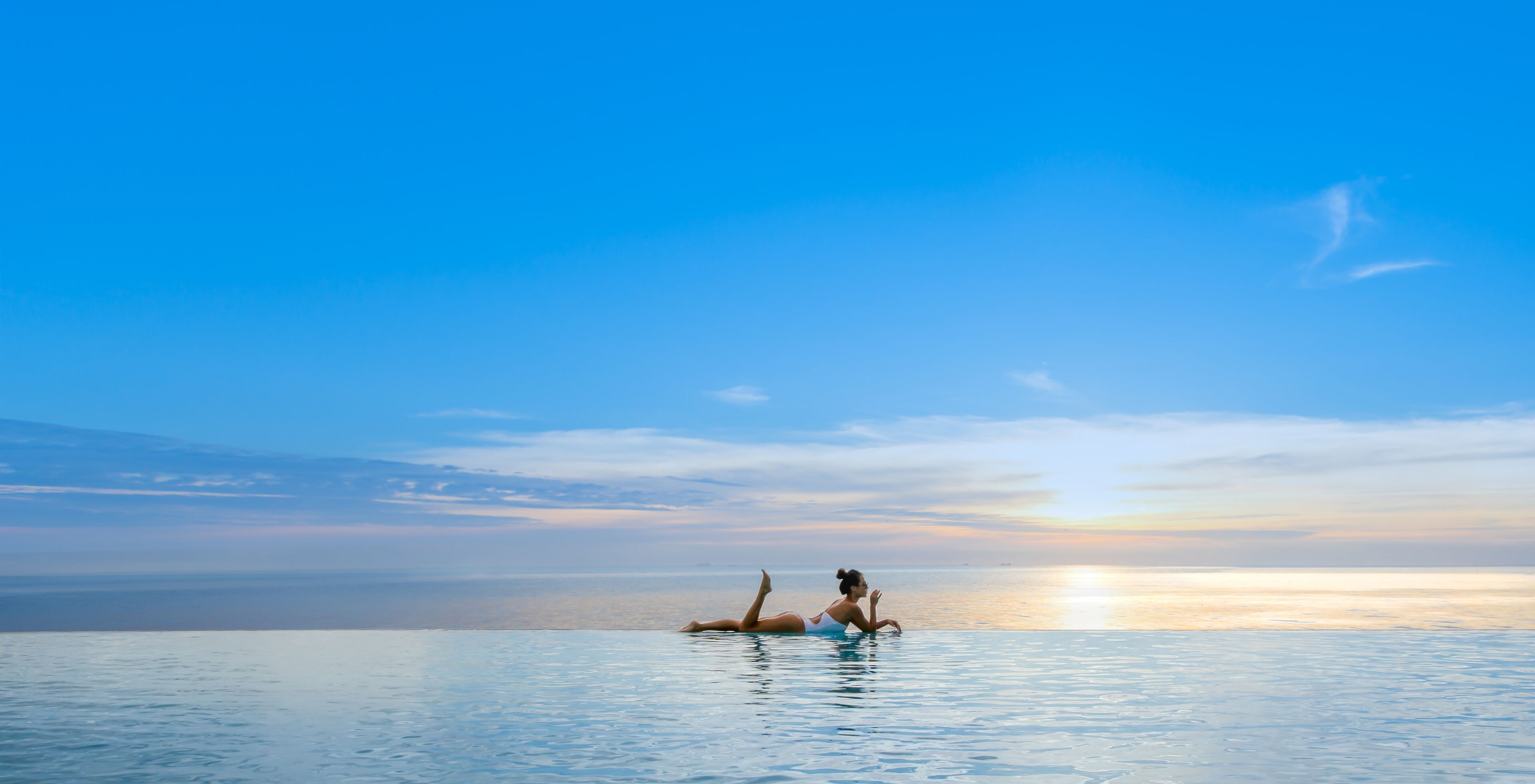 2 utendørsbassenger