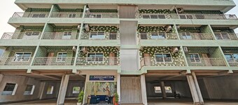 Treebo Sidhartha Elite