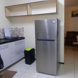 Ferienhaus | Eigene Küche | Kühlschrank, Mikrowelle, Ofen, Herdplatte