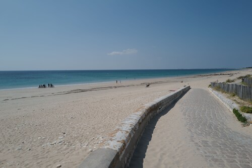 Très belle maison Rhétaise classée 4* jardin et garage, calme, plein centre,
