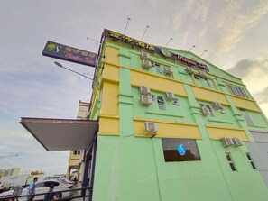 Fachada da propriedade