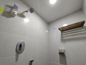 Bathroom - Hotel O Marina World (Kuching)