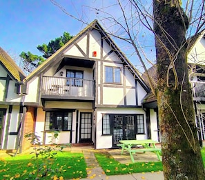 House | Exterior