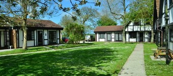 Tudor Cottage, Hayle - a Family & Dog Favourite