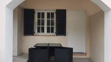 Enceinte de lâhĂ©bergement