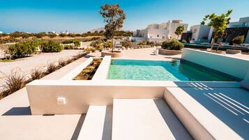 Vila Grand, kolam renang pribadi, pemandangan laut | Teras/patio