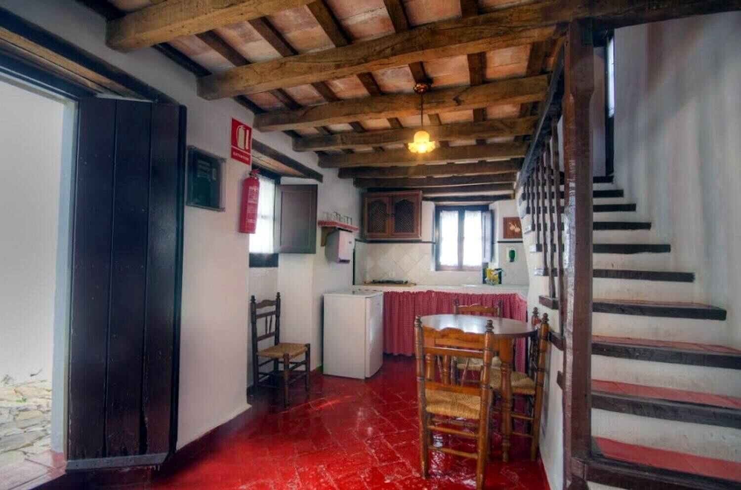 Lodging in a medieval hamlet, a wonderful experience. Restaurant,Info Point.Sl 3