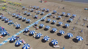 On the beach - NAUTIC BEACH HOTEL (Rimini)