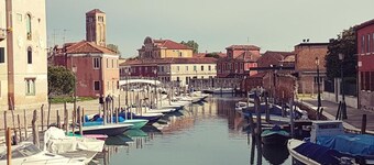 The VIEW Apartment with Canal view
