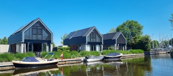 Luxuriöse Ferienhaus am Wasser  