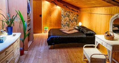 La maison du Bonheur à la campagne 15 pers Jacuzzi