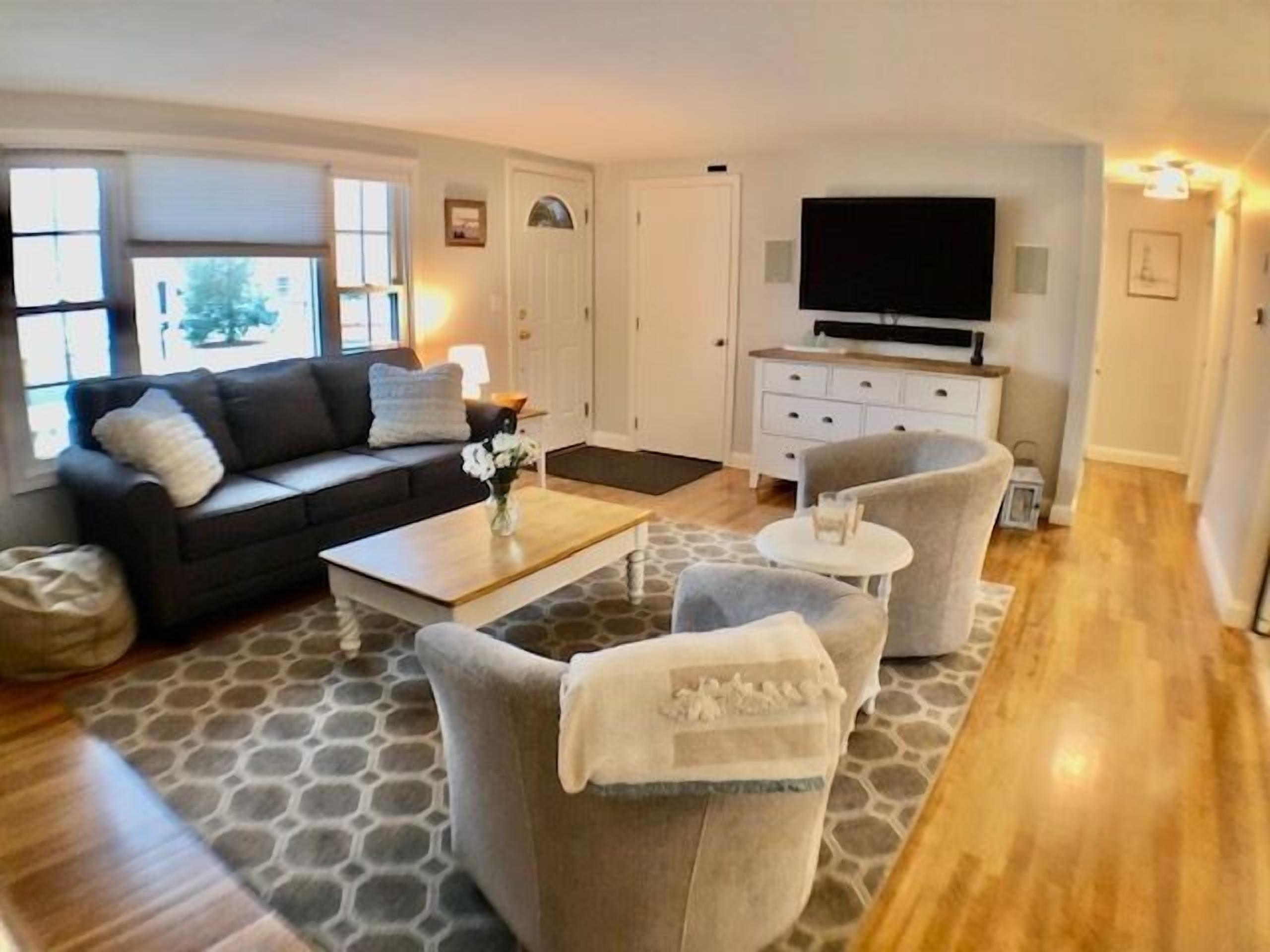 Recently Renovated Beautiful Gem In Private Neighborhood