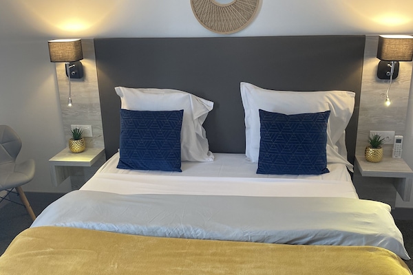 Colchones viscoelásticos, caja fuerte, escritorio