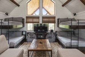 2 chambres, bureau, fer et planche à repasser, Wi-Fi gratuit