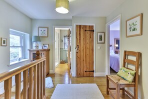 3 chambres, Wi-Fi gratuit, draps fournis