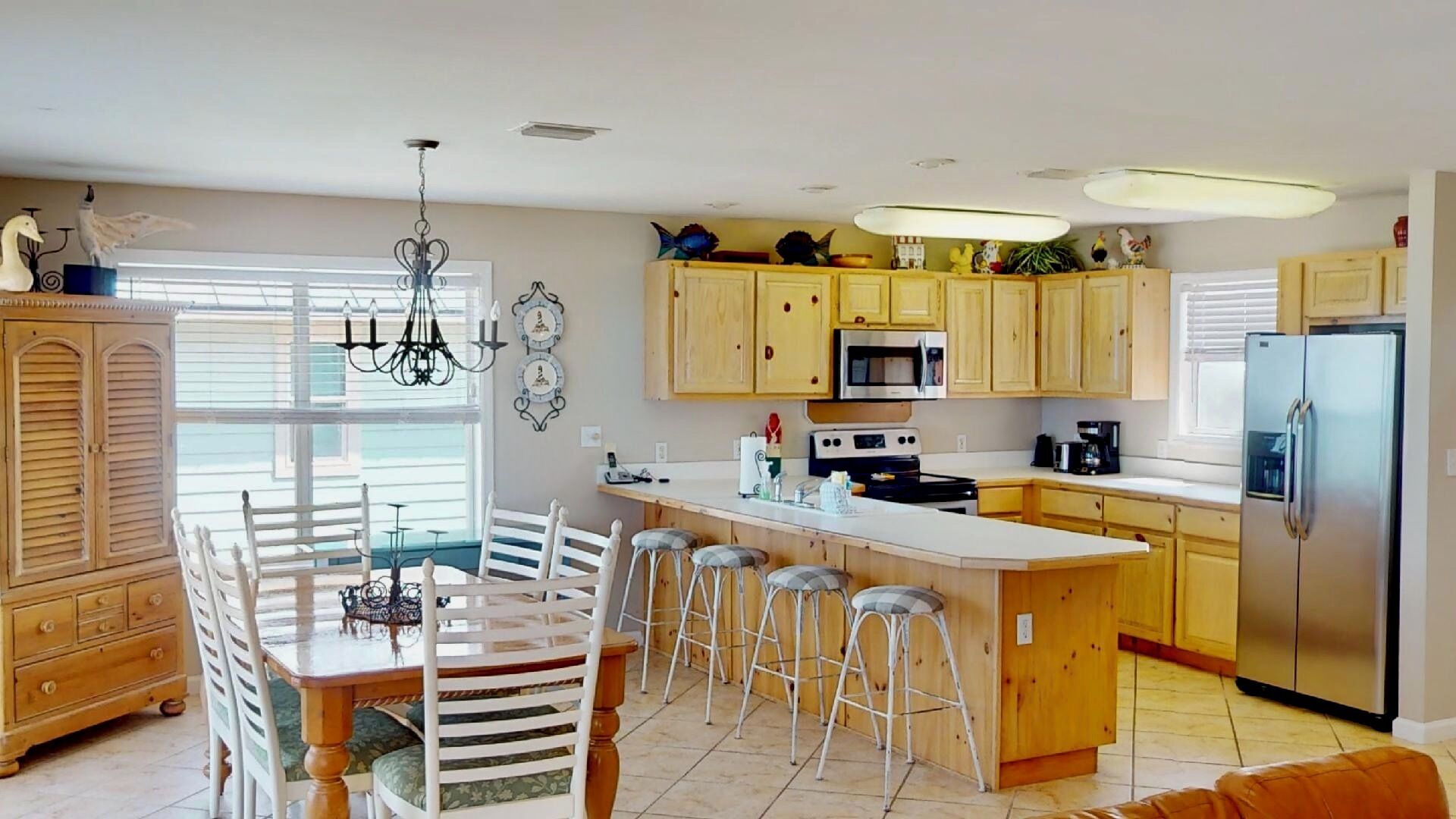 Beach Front Home, Sleeps 6, Private Boardwalk to the beach