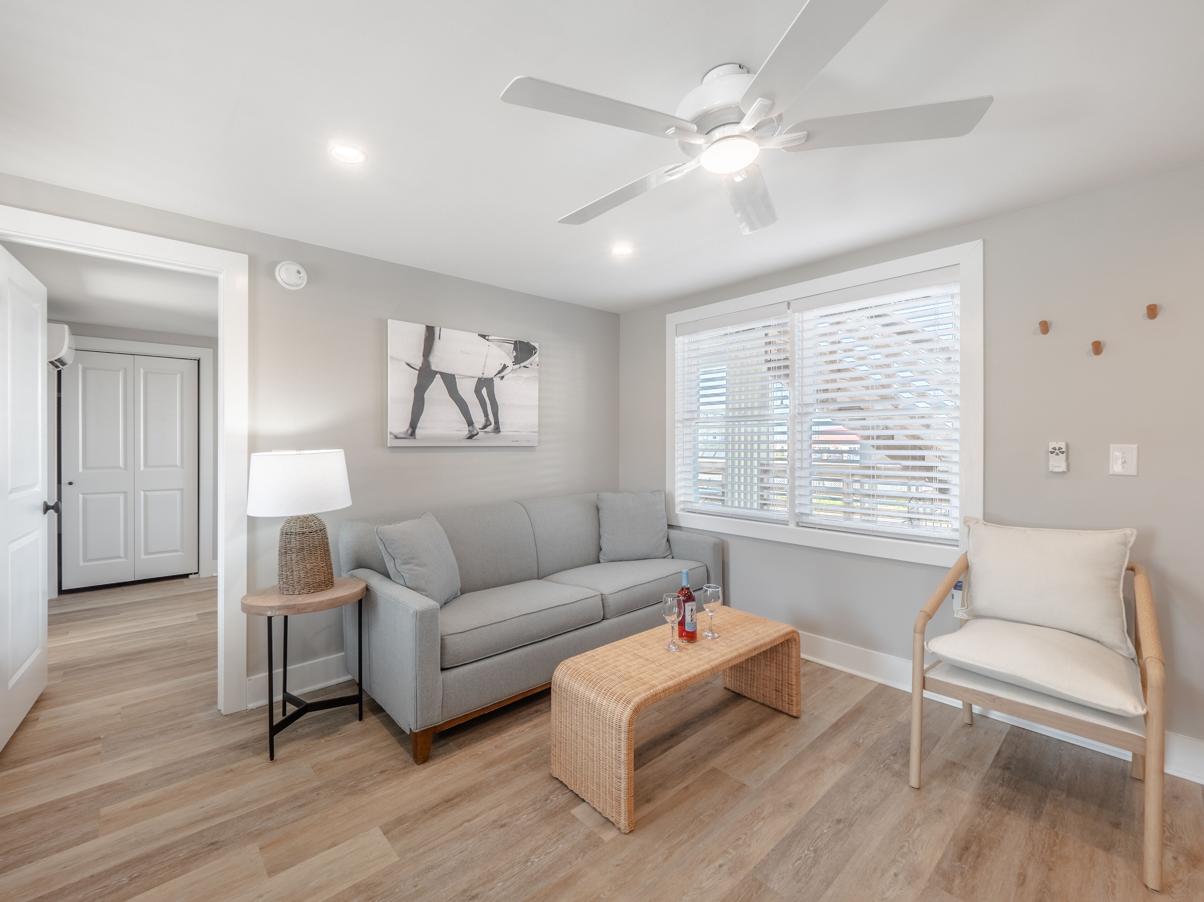 The Beach House at Oak Island 104: 1BR Apartment Queen + QSS