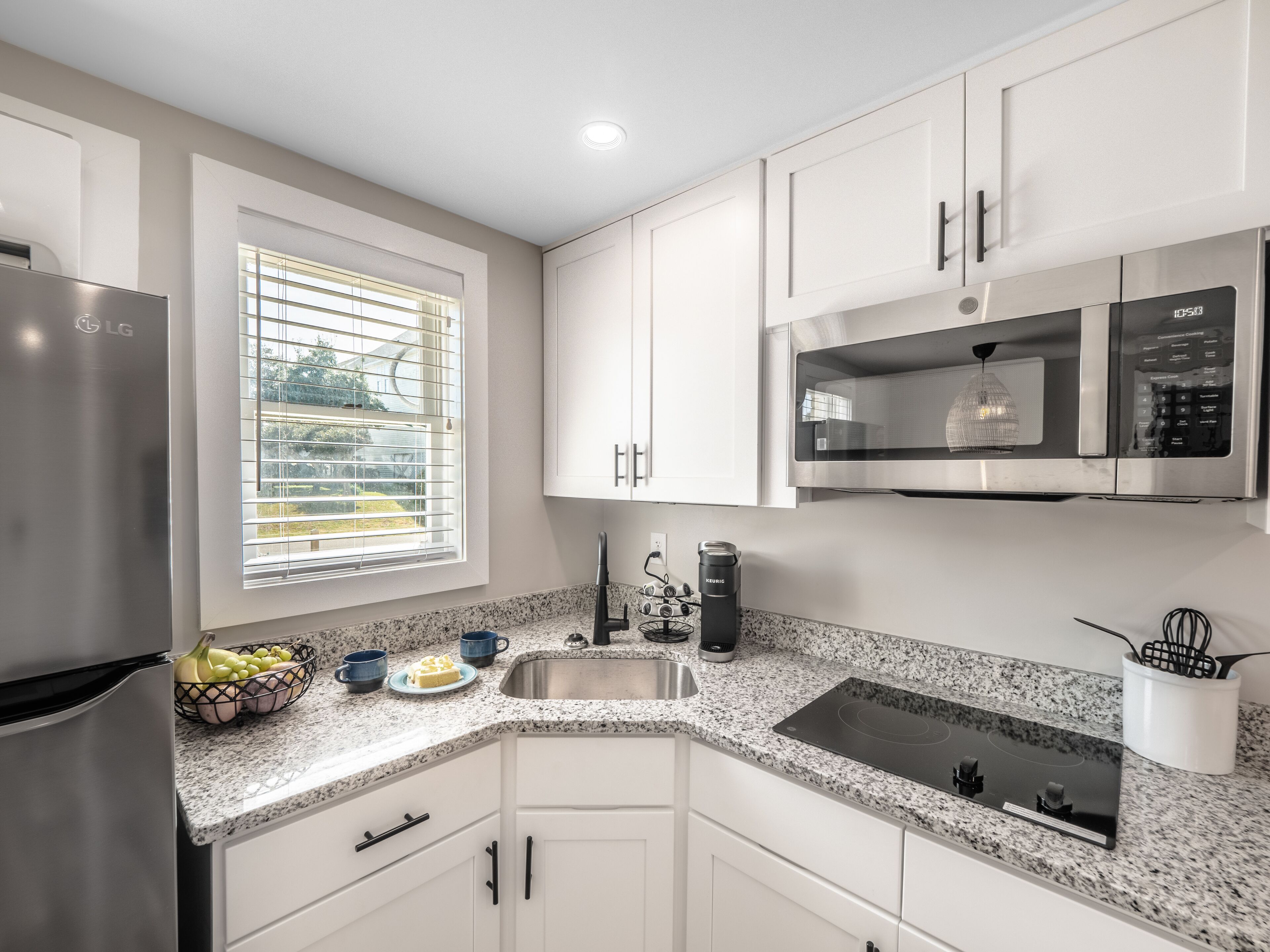 The Beach House at Oak Island 105: 1BR Apartment Queen + QSS