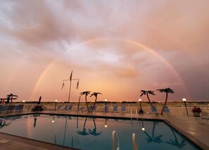 Piscina all'aperto, una piscina riscaldata