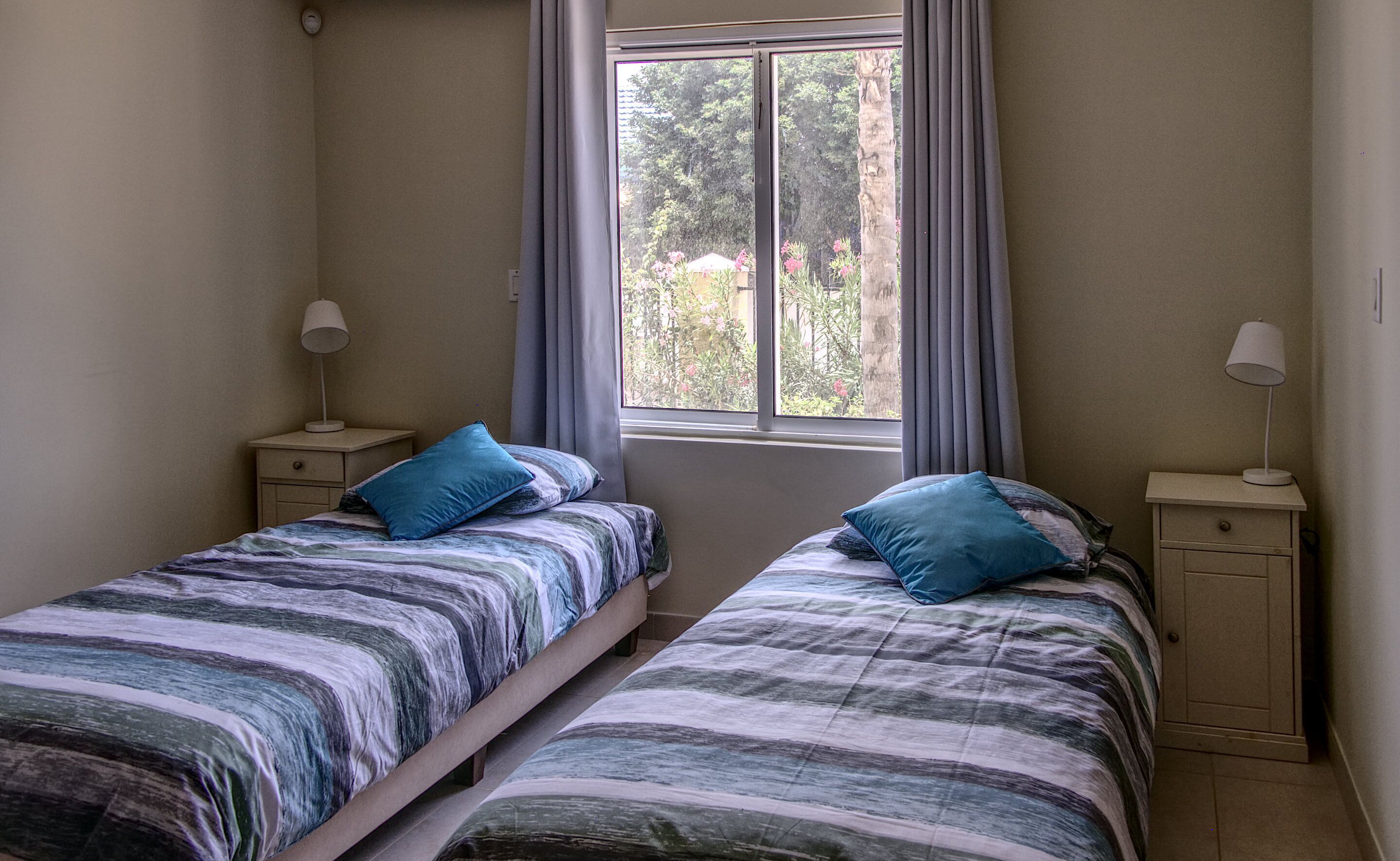 2 Schlafzimmer, Zimmersafe, Bügeleisen/Bügelbrett, Reisekinderbett