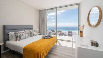 4 chambres, fer et planche à repasser, Wi-Fi, literie fournie