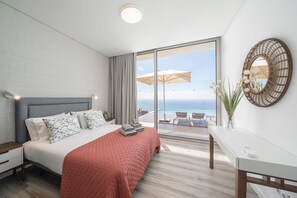 4 habitaciones, tabla de planchar con plancha, wifi y ropa de cama
