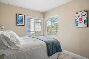 Iron/ironing board, travel cot, WiFi, bed sheets