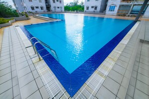 Outdoor pool - OYO Home 90466 JC Sunshine Bay Resort Apartment Port Dickson (Port Dickson)