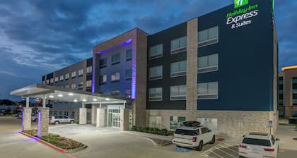 Holiday Inn Express & Suites Dallas – Plano North by IHG