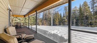 Fun Amok - Warren Wagon Rd - WiFi - Large driveway - Hot tub