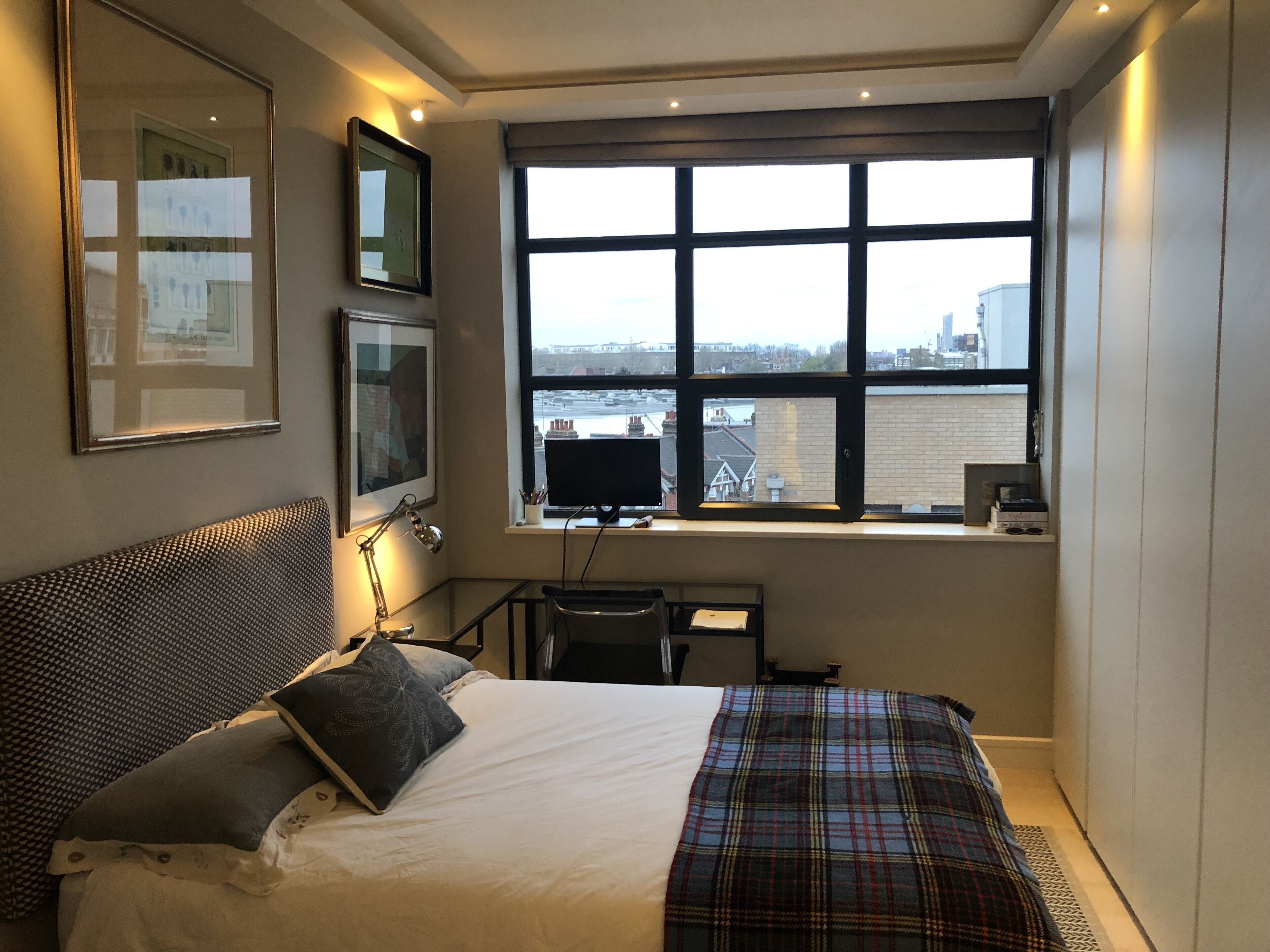 spacious Interior designed chic apartment