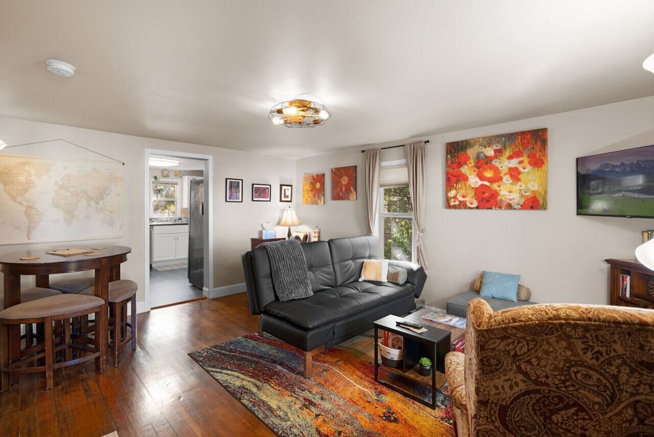 スマートテレビ、書庫、ミュージックライブラリ