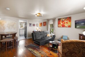 Smart-TV, bøker og musikkbibliotek