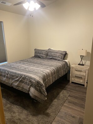 3 Schlafzimmer, kostenloses WLAN, Bettwäsche