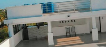 Appartements Deluxe 150m2 3 chambre+séjour+cuisine