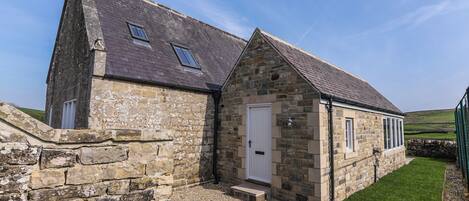 واجهة المنشأة