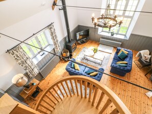 Cottage | Interior