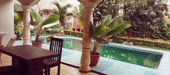 An attractive S+1 in a residence with swimming pool