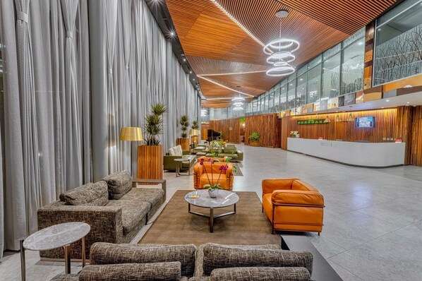 Interior - Alisa Hotel Tema (Tema)