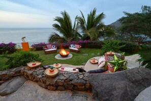 Outdoor dining - Villa Mandarina's Ocean front Estate 8-16 Bedrooms PRICE LISTED is for 8 rooms. (Mismaloya)