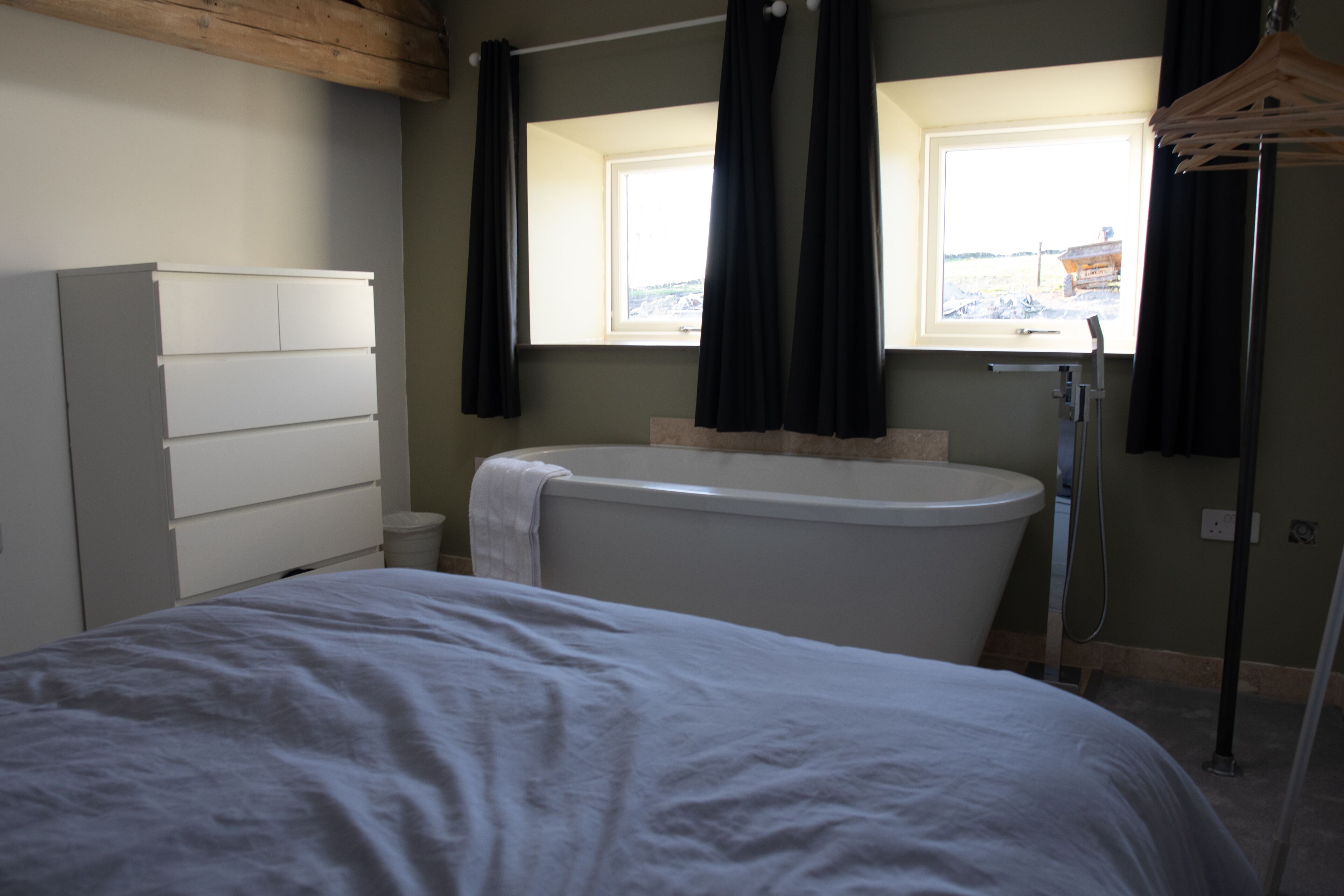 Dog Friendly Unique barn conversion in Saddleworth