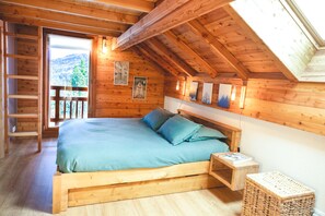 4 chambres, bureau, fer et planche à repasser, Wi-Fi gratuit