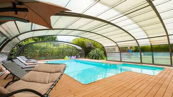 Piscine extérieure, piscine chauffée