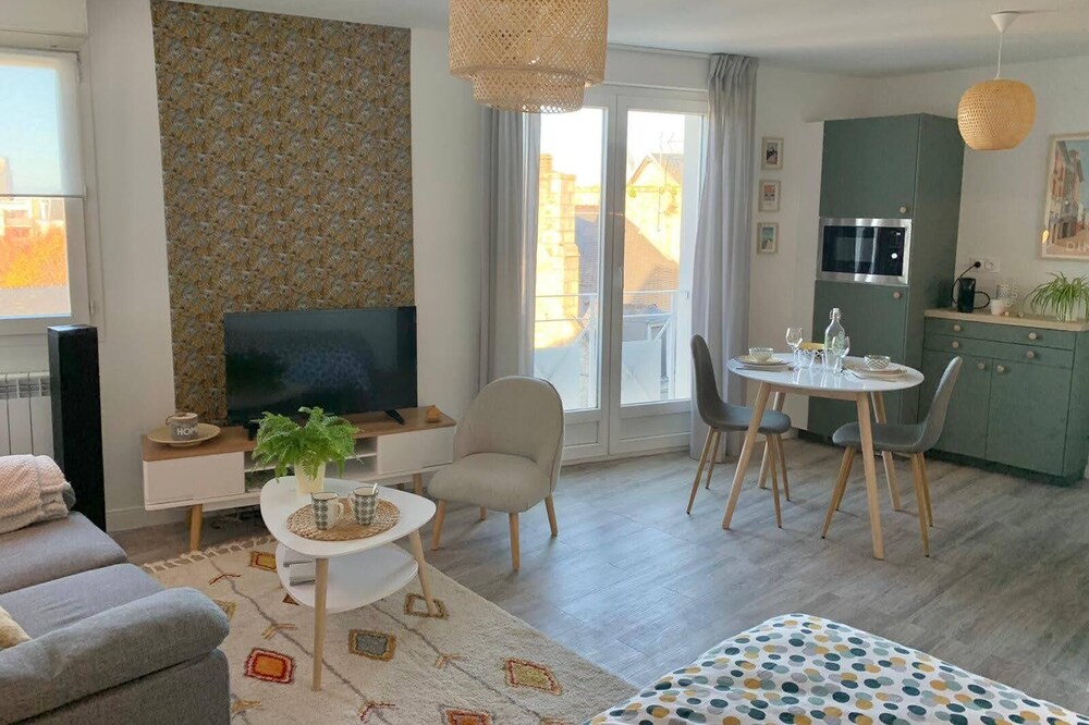 Dinan, beautiful studio near the city center!